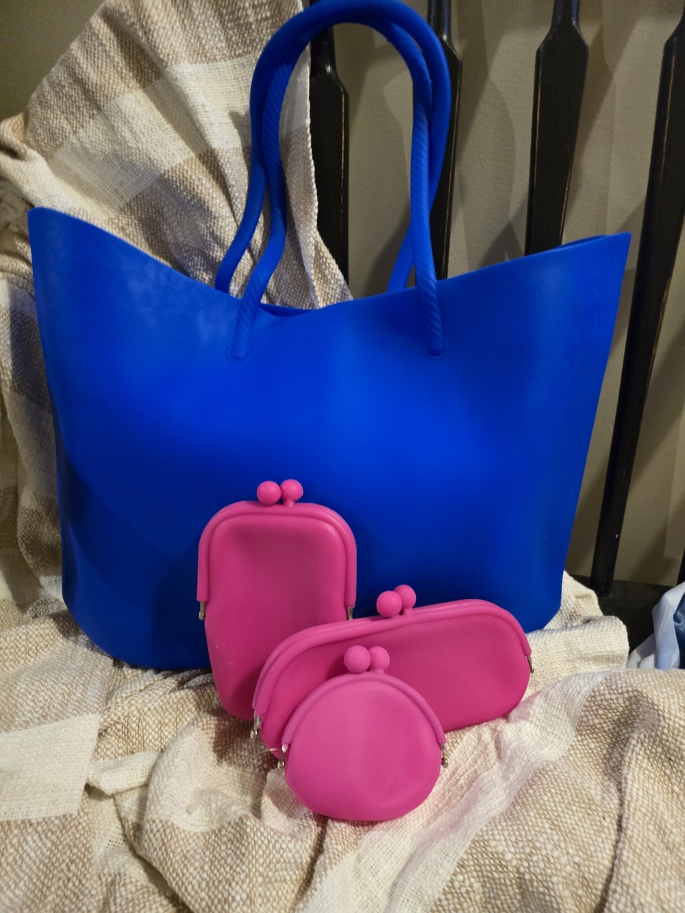 💎 4pc Blue Tote Bag with Pink Silicone Pouch Set - Women Bags